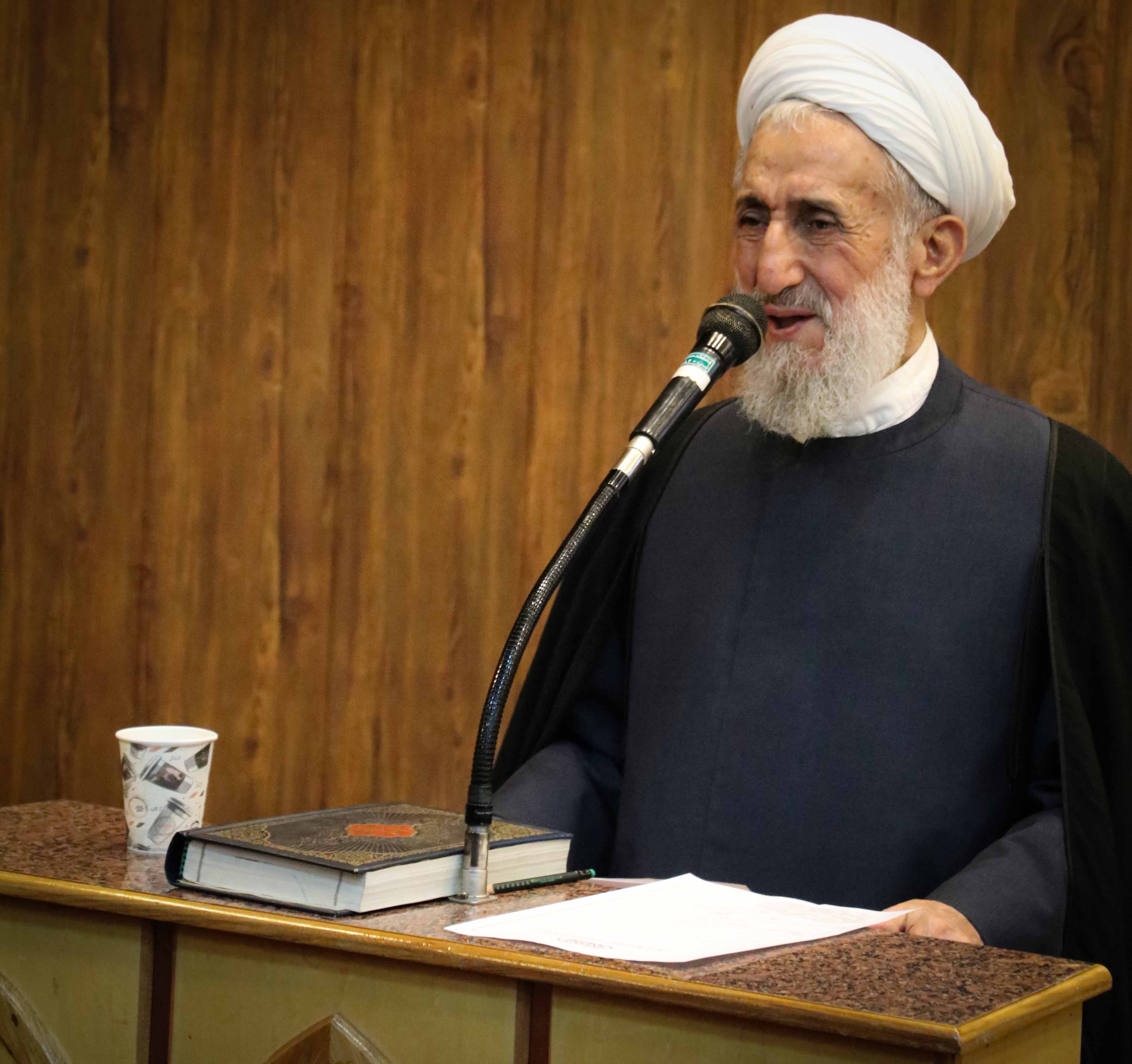 امر به معروف باید گفتمان ملی و عمومی شود 